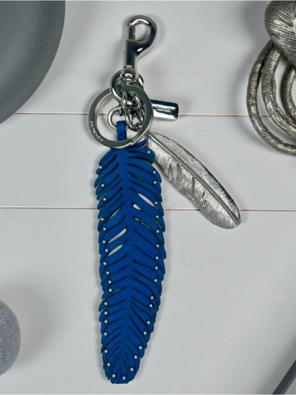 COACH BLUE AZURE FEATHER BAG CHARM/ Key chain